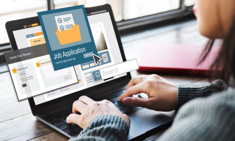 4 Tips for Job Searching While on Unemployment